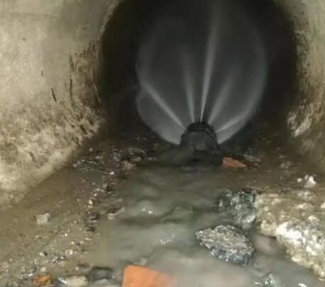 乌苏市政管道清淤