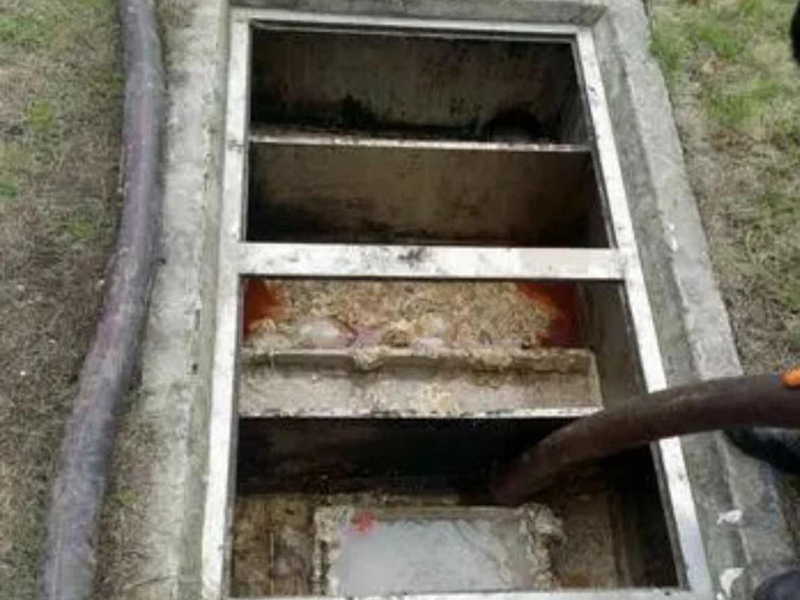 乌苏隔油池清理