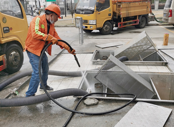 乌苏隔油池清理